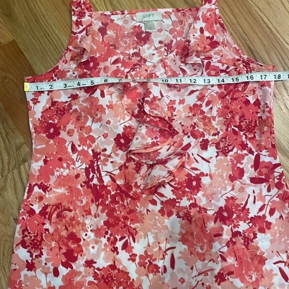 LOFT RUFFLE sleeveless PINK FLORAL blouse size XS - Picture 6 of 7